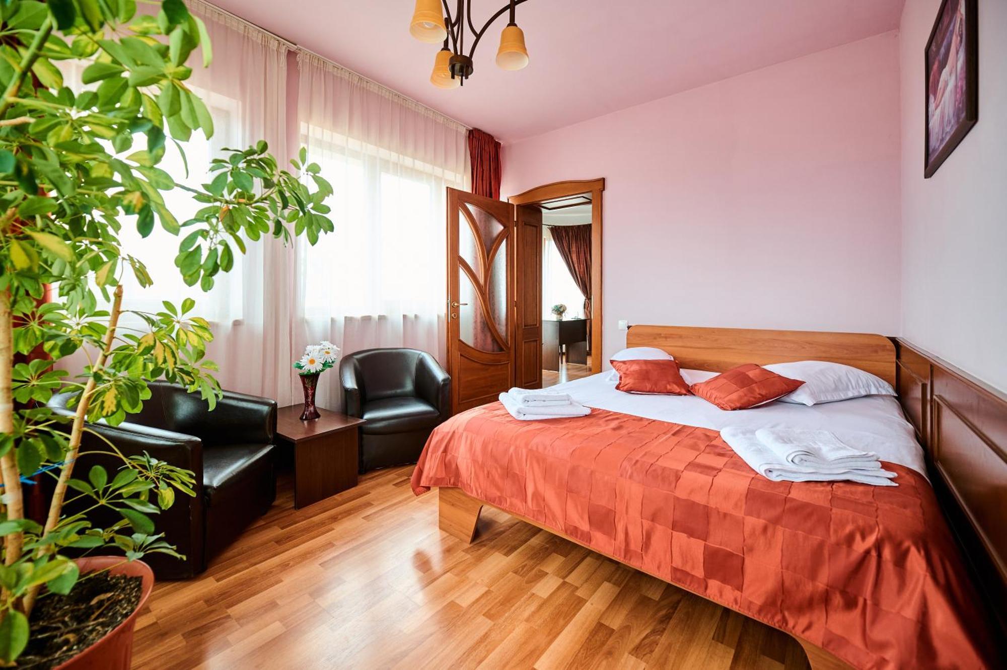 Pensiunea Kenza Targu Mures Exterior photo